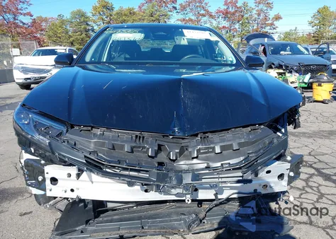 2025 Toyota Camry Le from USA, damaged, VIN 4T1DBADK4SU511859